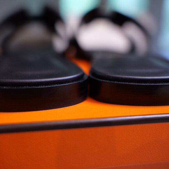 NIB Hermès Oran Sandals Black Leather EU 41 US 9.5 - Picture 9 of 16